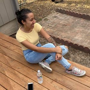 Meet your Posher, Siara